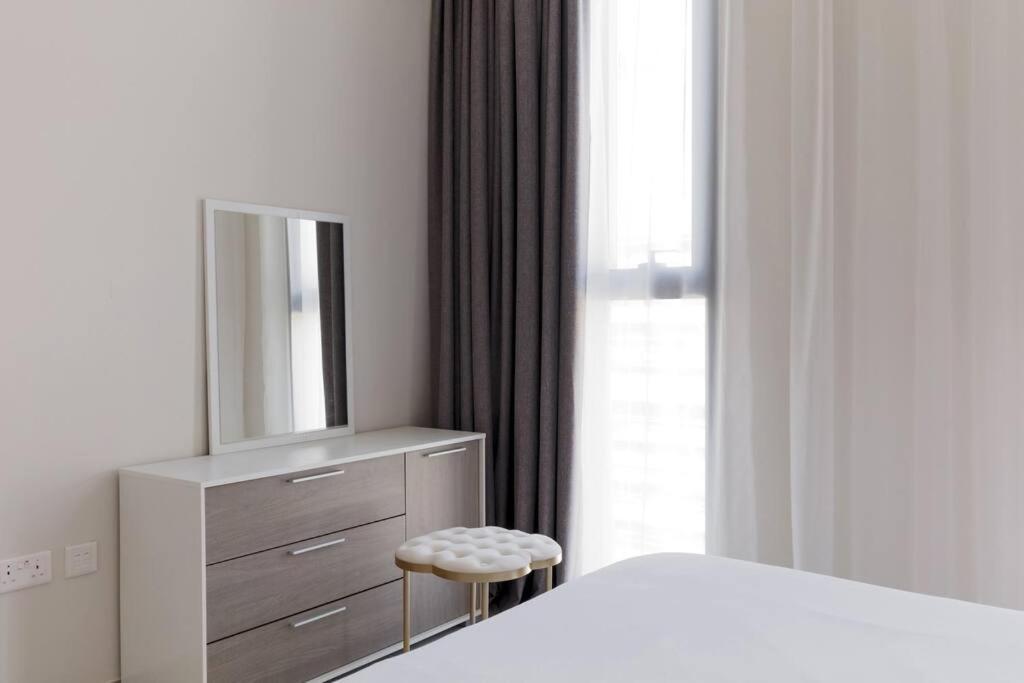 Sahab - Solo 1Br Apt In Al Jada Sardzsa Kültér fotó